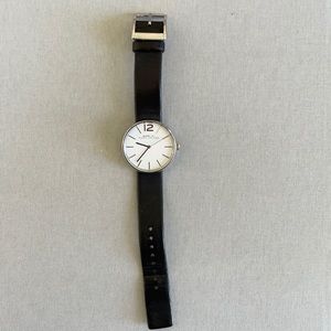 Authentic Marc by Marc Jacobs Silver with Black Leather Watch